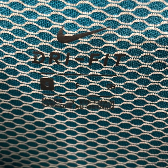 Nike golf top women’s blue - Picture 2 of 2